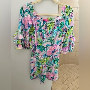 Lilly Pulitzer women’s size small romper. Worn once. In great condition.
